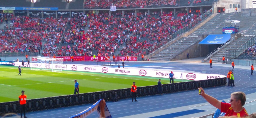 heyner sponsored hertha vs liverpool